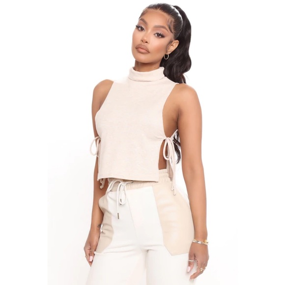 Fashion Nova Tops - 💥FINAL PRICE Fashion Nova top